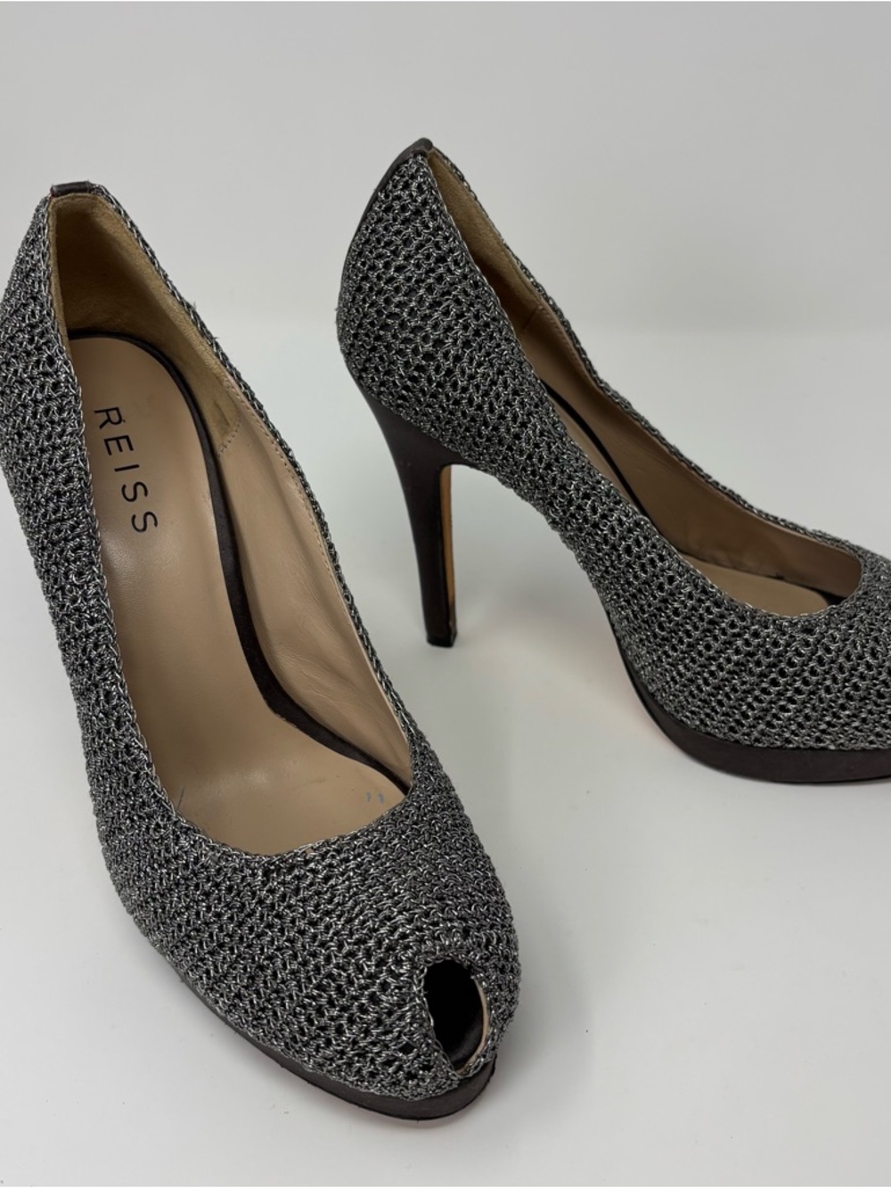 Reiss Silver Metallic Knit Peep Toe Platform Heels Size 39 (US 8–8.5) 4.5” Heel
